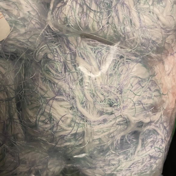 Bundle of yarn - Picture 5 of 5